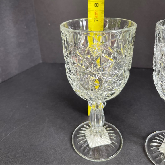 2 - Libbey Vintage Water / Wine Glass Goblets -  Star Burst Hob Star Pattern - Picture 2 of 8
